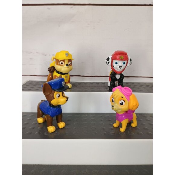 Paw Patrol Figure Set Of 4: Chase Rubble Skye & Marshall Action Toys - Picture 1 of 8
